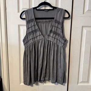 POL Charcoal Grey Lace Trim Babydoll Sleeveless Top - Size Medium